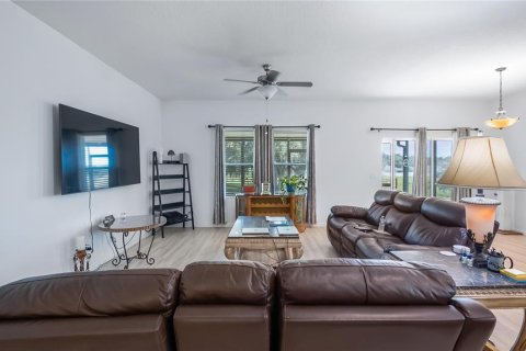 Villa ou maison à vendre à Mascotte, Floride: 3 chambres, 155.61 m2 № 2318496 - photo 4