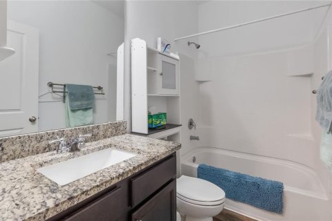 Villa ou maison à vendre à Mascotte, Floride: 3 chambres, 155.61 m2 № 2318496 - photo 15