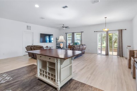Villa ou maison à vendre à Mascotte, Floride: 3 chambres, 155.61 m2 № 2318496 - photo 7
