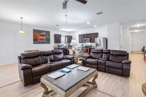 Villa ou maison à vendre à Mascotte, Floride: 3 chambres, 155.61 m2 № 2318496 - photo 10