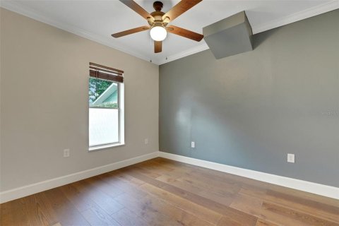 Propiedad comercial en alquiler en Mount Dora, Florida, 105.63 m2 № 1901194 - foto 13