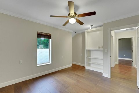 Propiedad comercial en alquiler en Mount Dora, Florida, 105.63 m2 № 1901194 - foto 16