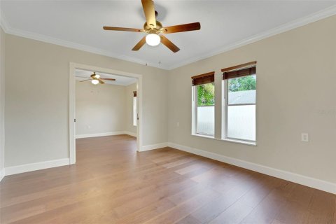 Propiedad comercial en alquiler en Mount Dora, Florida, 105.63 m2 № 1901194 - foto 10