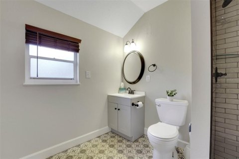 Propiedad comercial en alquiler en Mount Dora, Florida, 105.63 m2 № 1901194 - foto 7