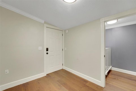 Propiedad comercial en alquiler en Mount Dora, Florida, 105.63 m2 № 1901194 - foto 21