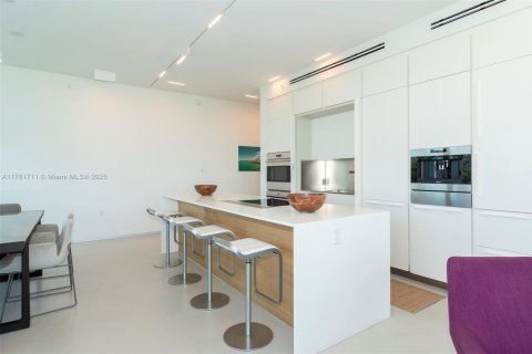 Снять в аренду кондоминиум в Майами-Бич, Флорида 3 спальни, 181.35м2, № 1957987 - фото 14