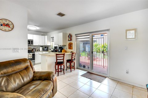 Villa ou maison à vendre à Homestead, Floride: 3 chambres, 117.43 m2 № 2068902 - photo 28