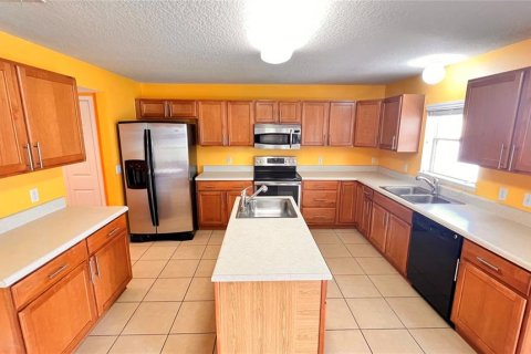 House in Kissimmee, Florida 6 bedrooms, 366.78 sq.m. № 1732803 - photo 11