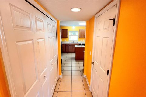 House in Kissimmee, Florida 6 bedrooms, 366.78 sq.m. № 1732803 - photo 7