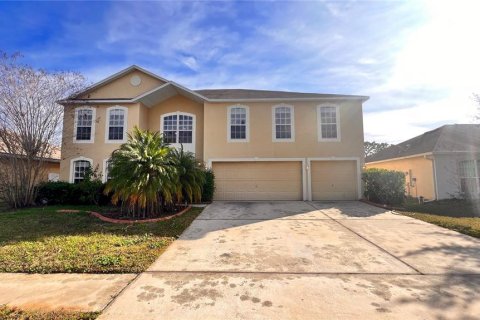 House in Kissimmee, Florida 6 bedrooms, 366.78 sq.m. № 1732803 - photo 1