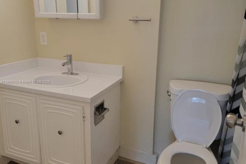 Copropriété à vendre à Miami, Floride: 1 chambre, 76.74 m2 № 1933283 - photo 11