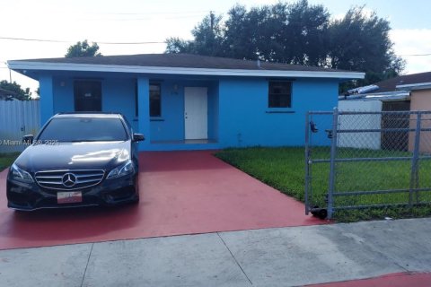 Купить виллу или дом в Холливуд, Флорида 3 спальни, 133.31м2, № 1923402 - фото 16