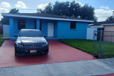 Купить виллу или дом в Холливуд, Флорида 3 спальни, 133.31м2, № 1923402 - фото 10