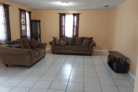 Купить виллу или дом в Холливуд, Флорида 3 спальни, 133.31м2, № 1923402 - фото 19