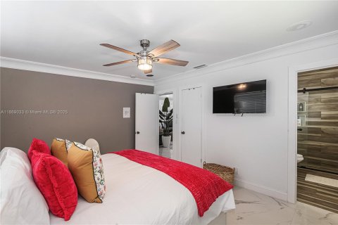 House in Hollywood, Florida 3 bedrooms № 1928366 - photo 24