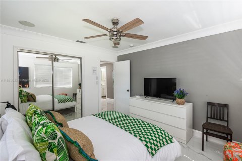 House in Hollywood, Florida 3 bedrooms № 1928366 - photo 3
