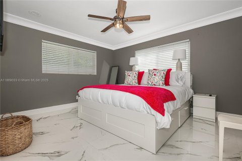 House in Hollywood, Florida 3 bedrooms № 1928366 - photo 22