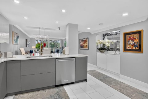 Condo in Boca Raton, Florida, 2 bedrooms  № 2378667 - photo 7