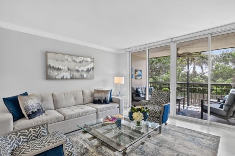 Condo in Boca Raton, Florida, 2 bedrooms  № 2378667 - photo 13