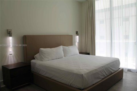 Hotel in Hollywood, Florida 1 bedroom, 67.82 sq.m. № 2077184 - photo 13