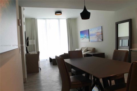 Hotel in Hollywood, Florida 1 bedroom, 67.82 sq.m. № 2077184 - photo 10