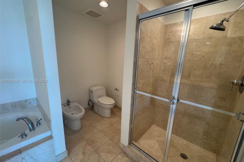 Condo in Aventura, Florida, 3 bedrooms  № 2072208 - photo 23
