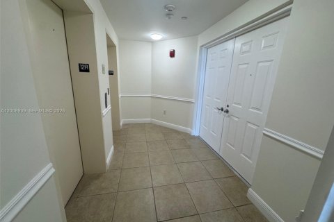 Condo in Aventura, Florida, 3 bedrooms № 2072208