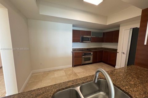 Condo in Aventura, Florida, 3 bedrooms  № 2072208 - photo 11