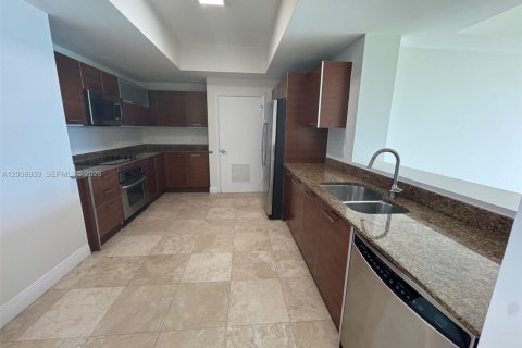 Condo in Aventura, Florida, 3 bedrooms  № 2072208 - photo 7