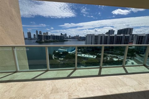 Condo in Aventura, Florida, 3 bedrooms  № 2072208 - photo 24