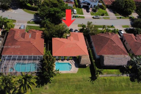Casa en venta en Cutler Bay, Florida, 3 dormitorios № 1975858 - foto 27