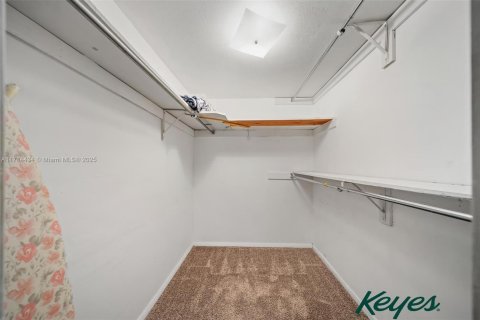 Condo in Bradenton, Florida, 2 bedrooms  № 1706171 - photo 13