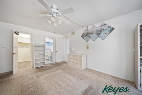 Condo in Bradenton, Florida, 2 bedrooms  № 1706171 - photo 12