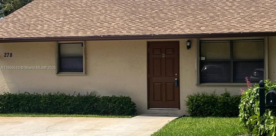 Villa ou maison à Dania Beach, Floride 2 chambres, 399.39 m2 № 1856810