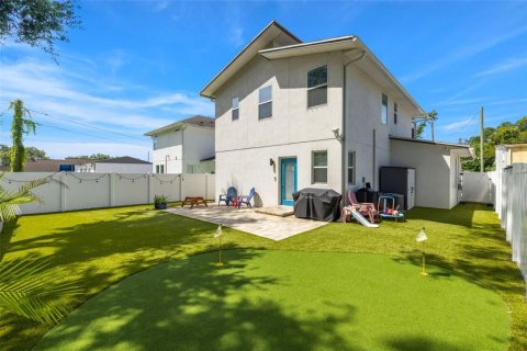 House in Tampa, Florida 3 bedrooms, 163.88 sq.m. № 1902499 - photo 22