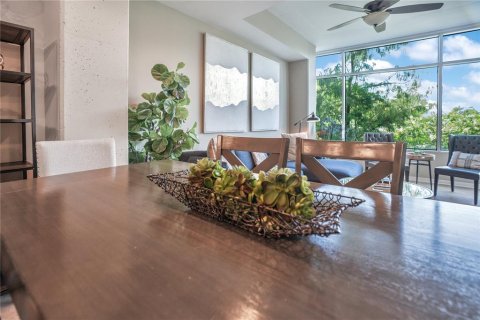 Condo in Orlando, Florida, 2 bedrooms  № 1893791 - photo 15
