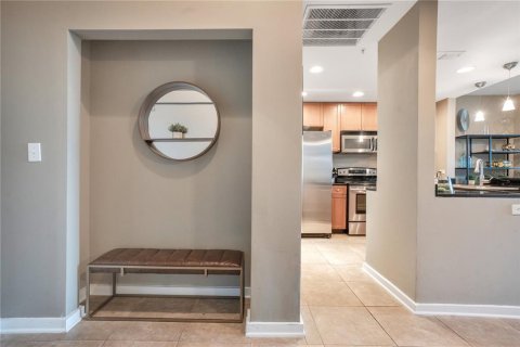 Condo in Orlando, Florida, 2 bedrooms  № 1893791 - photo 7