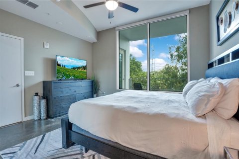 Condo in Orlando, Florida, 2 bedrooms  № 1893791 - photo 25