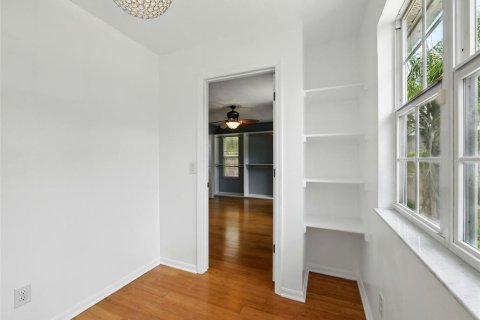 Casa en venta en Eustis, Florida, 5 dormitorios, 380.34 m2 № 1589973 - foto 29