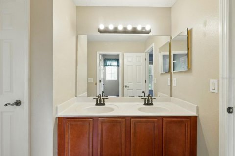 Casa en venta en Eustis, Florida, 5 dormitorios, 380.34 m2 № 1589973 - foto 30