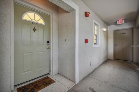 Condominio en venta en Lutz, Florida, 2 dormitorios, 105.44 m2 № 1719929 - foto 1