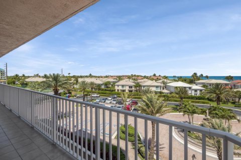 Condo in Juno Beach, Florida, 3 bedrooms  № 2260958 - photo 9