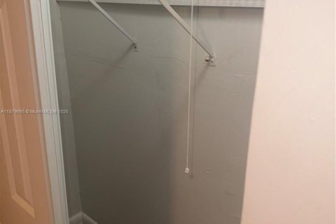 Copropriété à vendre à Coral Springs, Floride: 2 chambres, 84.54 m2 № 1981504 - photo 12