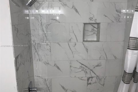 Copropriété à vendre à Coral Springs, Floride: 2 chambres, 84.54 m2 № 1981504 - photo 10