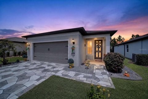 Casa en Ocala, Florida 2 dormitorios, 153.85 m2 № 2345515