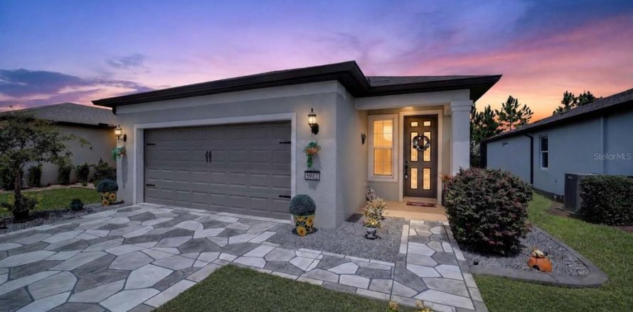 Villa ou maison à Ocala, Floride 2 chambres, 153.85 m2 № 2345515