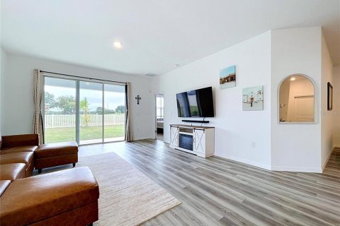 Villa ou maison à vendre à San Antonio, Floride: 3 chambres, 145.3 m2 № 2389455 - photo 9