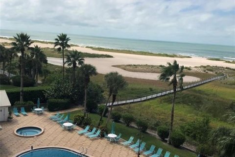 Condo in Clearwater, Florida  № 1906304 - photo 4
