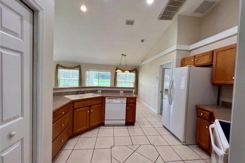 Casa en alquiler en Kissimmee, Florida, 3 dormitorios, 163.69 m2 № 1906883 - foto 12