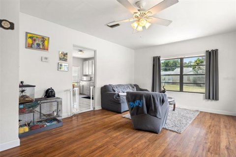 Casa en venta en Umatilla, Florida, 2 dormitorios, 88.44 m2 № 1829554 - foto 12